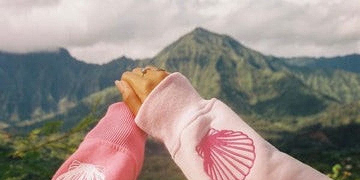 Understanding the Appeal of Pink Palm Puff