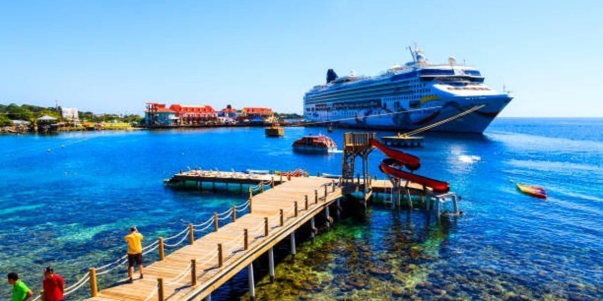 Top Places to Experience Roatan’s Colorful Underwater World