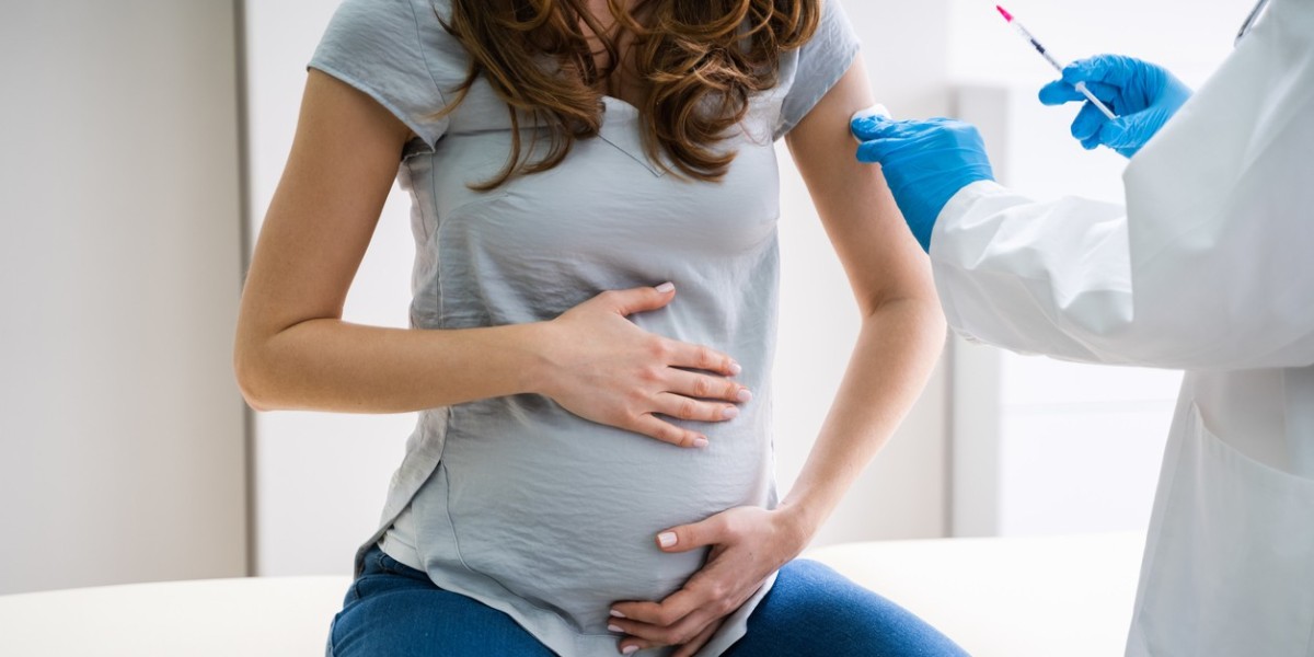 Pregnancy Blood Test and Pregnancy Monitoring: Essential Information
