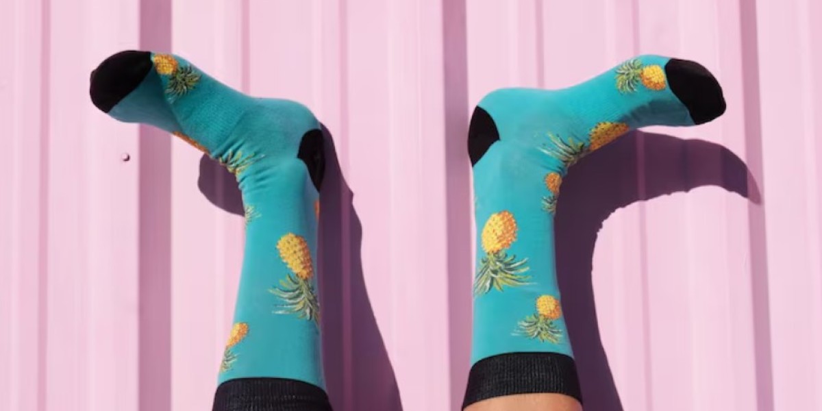 Custom Print Socks and Funny Graphic Socks: A Complete Guide to Creative, Personalized Footwear