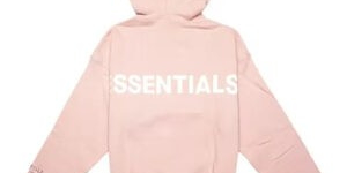 How Does an Essentials Hoodie Fit Today's Fashion?