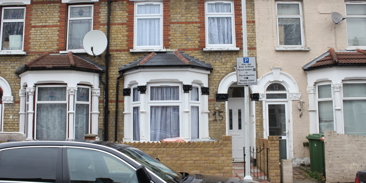 Smart Property Decisions Begin with Expert Guidance