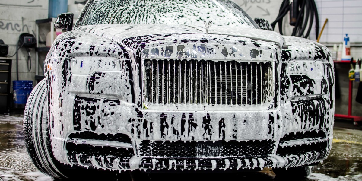 Why Professional Auto Detailing Is the Best Investment for Your Vehicle