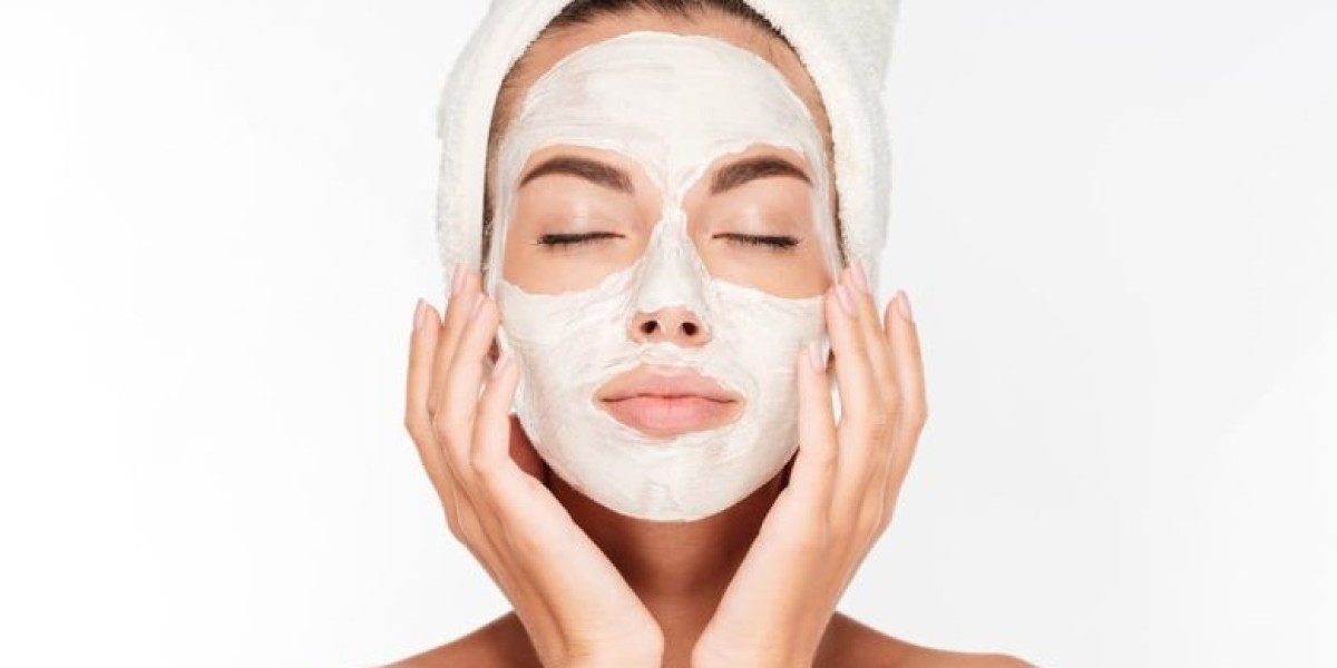 Best Custom Facial Treatments for Glowing and Healthy Skin
