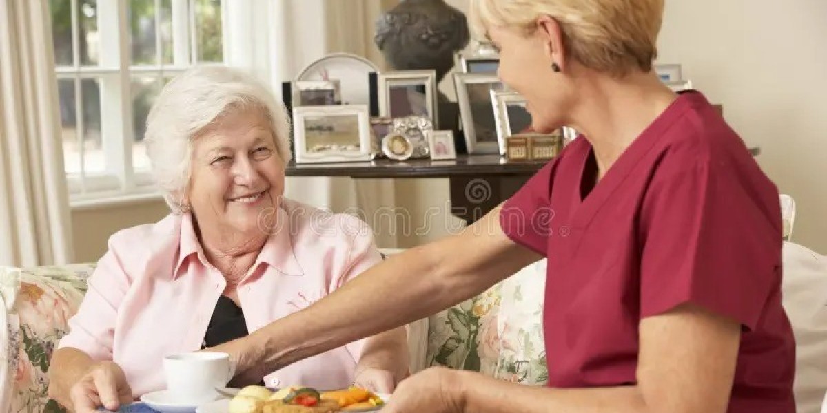 Elderly Home Care Dubai: Expert Home Care for Seniors
