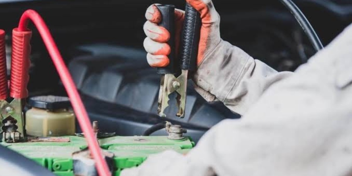 Why Fast Roadside Battery Assistance Keeps Drivers Moving