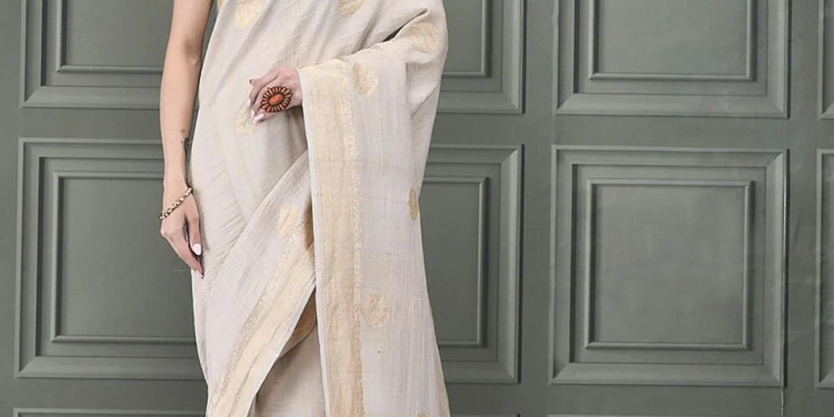 Best Banarasi Sarees for Reception, Engagement, and Festive Events
