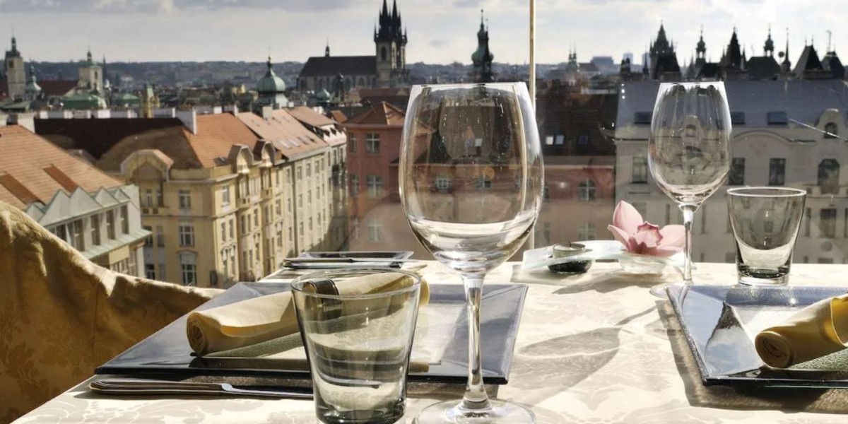 Business Handbook to Executive Travel in Prague: Stays, Restaurants, & Network