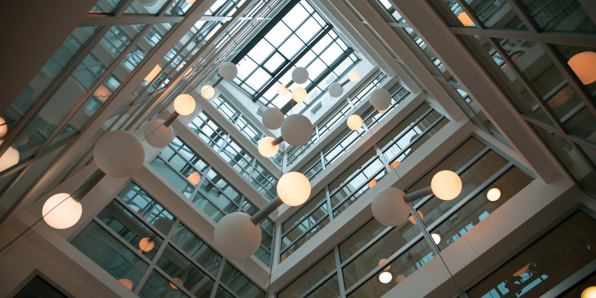 Where Should You Install Spike Lights for the Best Outdoor Lighting Effect?
