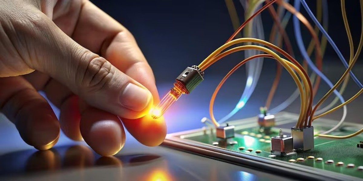 Understanding Rack Unit Sizing When Selecting a Fiber Enclosure