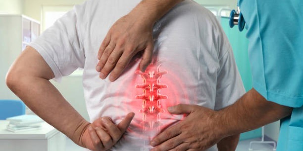 Nighttime Shoulder Pain: Causes, Symptoms & Effective Treatment