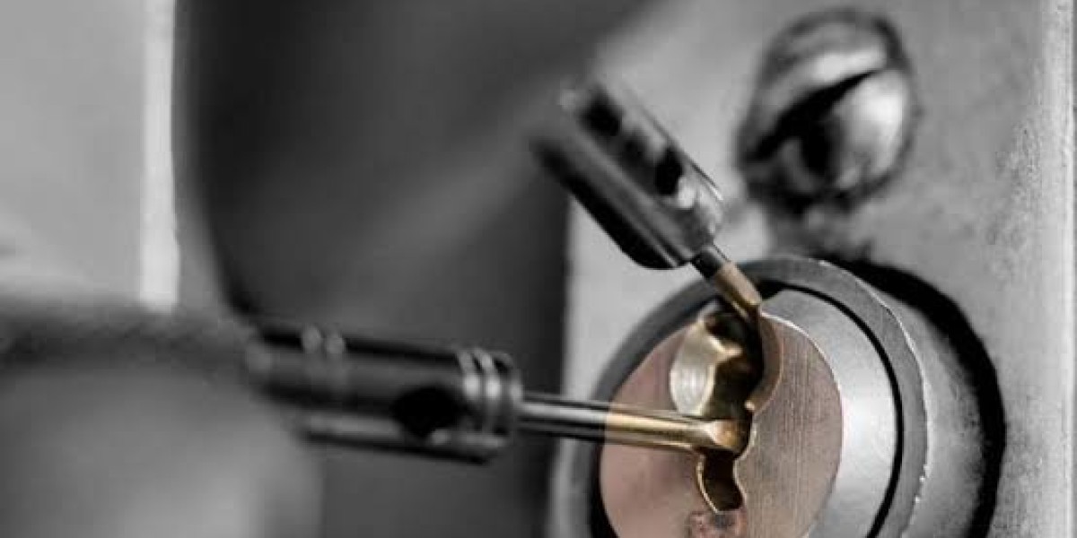 Lock Replacement: 7 Situations When Changing Your Lock Makes Sense