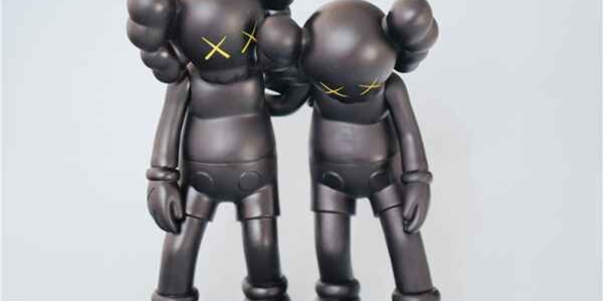 KAWS’ Creative Revolution: When Street Culture Met Contemporary Art