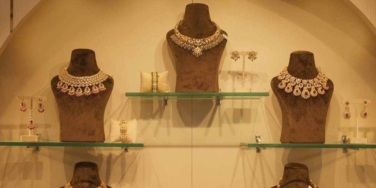 Tarqash Jewels
